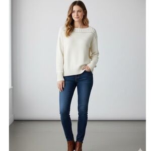 GAP Alpaca Blend Women's Crew Neck Sweater